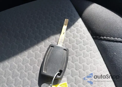 2018 Ford Escape Se из США, поврежденный, VIN 1FMCU0GD8JUC20471